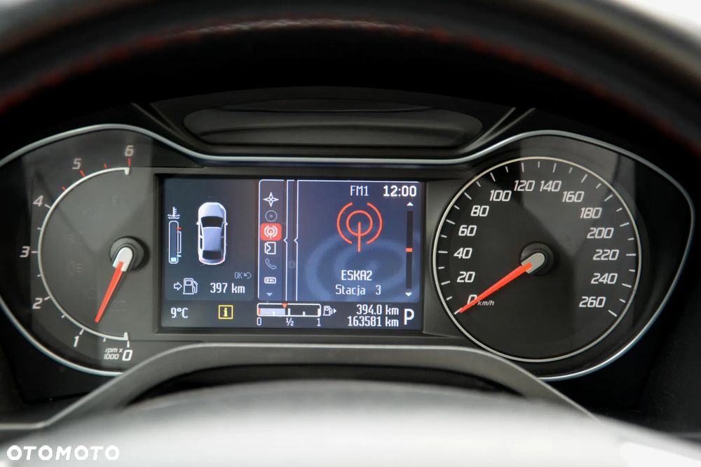 Ford S-Max 2.0 TDCi DPF Titanium X - 27