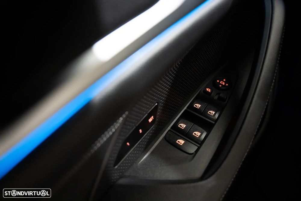 BMW i4 eDrive40 - 17