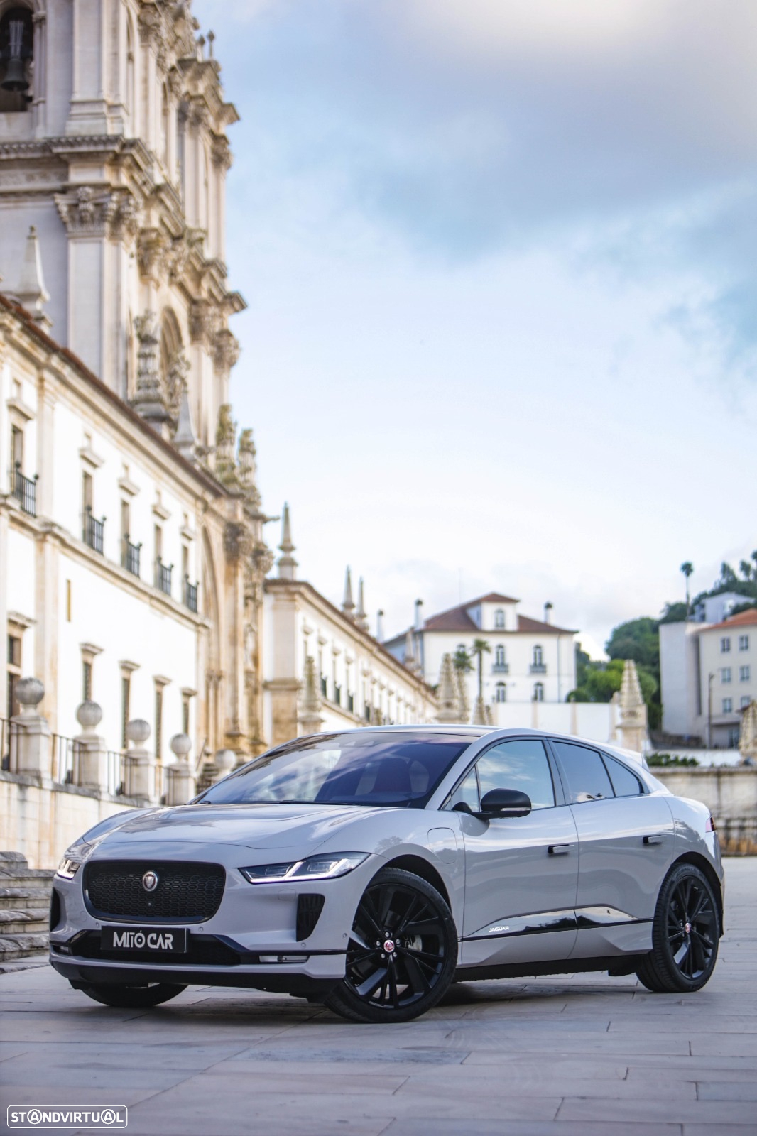 Jaguar I-Pace EV400 AWD R-DYNAMIC HSE - 43