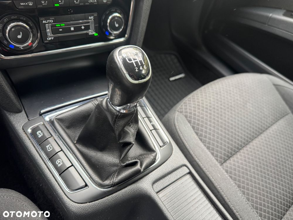 Skoda Superb 2.0 TDI Comfort - 26