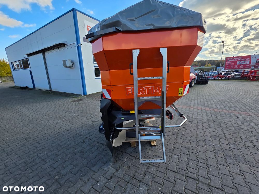 Agrex 3850 FERTI-W ISOBUS PREMIUM - 6