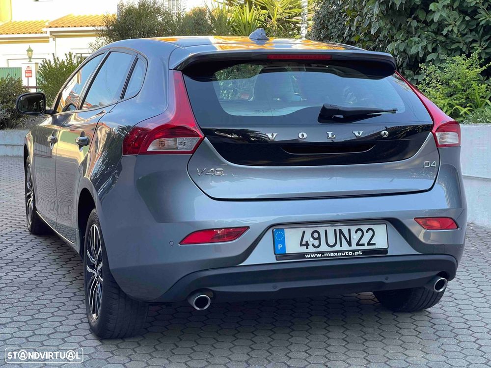 Volvo V40 2.0 D4 Inscripton Geartronic - 5