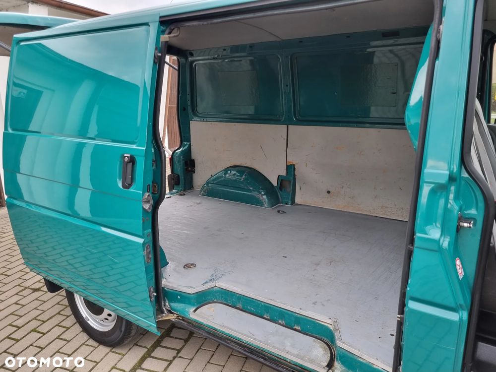 Volkswagen Transporter T4 2.5TDI 102KM Salon PL - 19