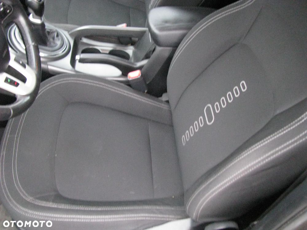 Kia Sportage - 14