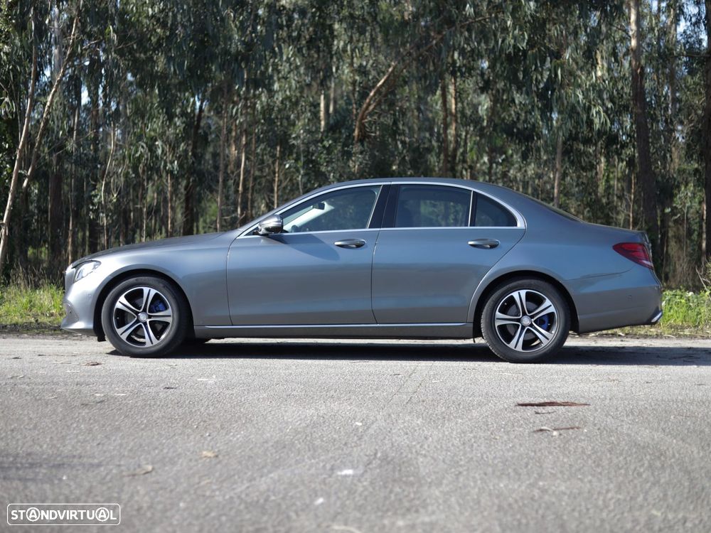 Mercedes-Benz E 220 d Avantgarde - 4