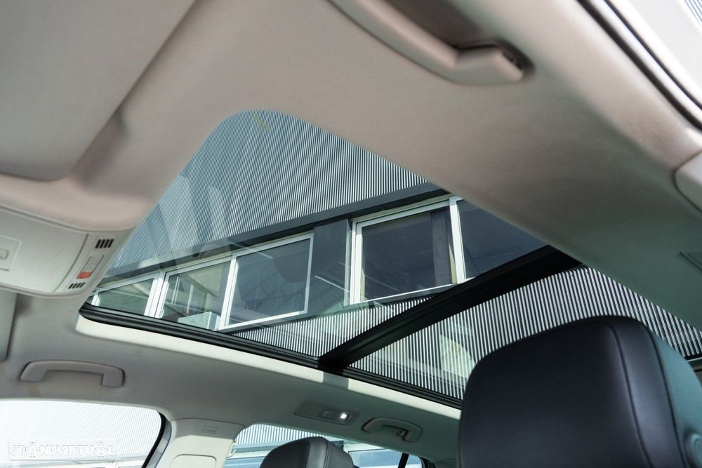 VW Tiguan 2.0 TDI Highline DSG - 37