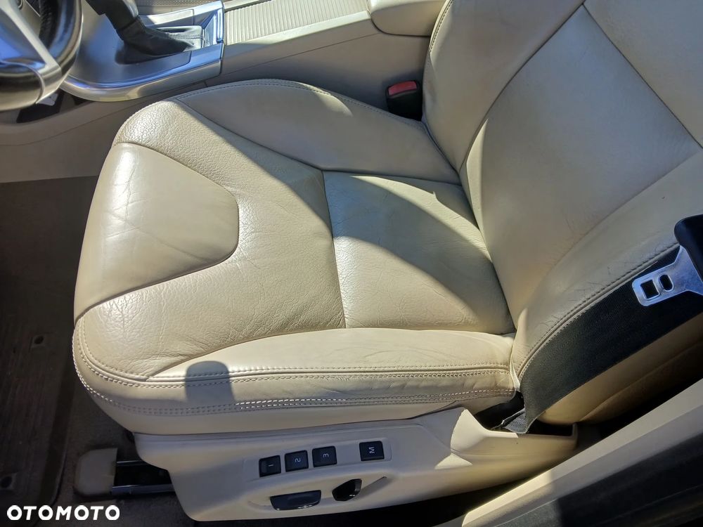 Volvo XC 60 D5 AWD Summum - 15