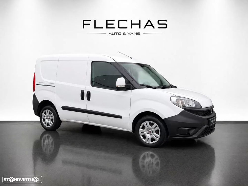 Fiat doblo 3 lugares - 1