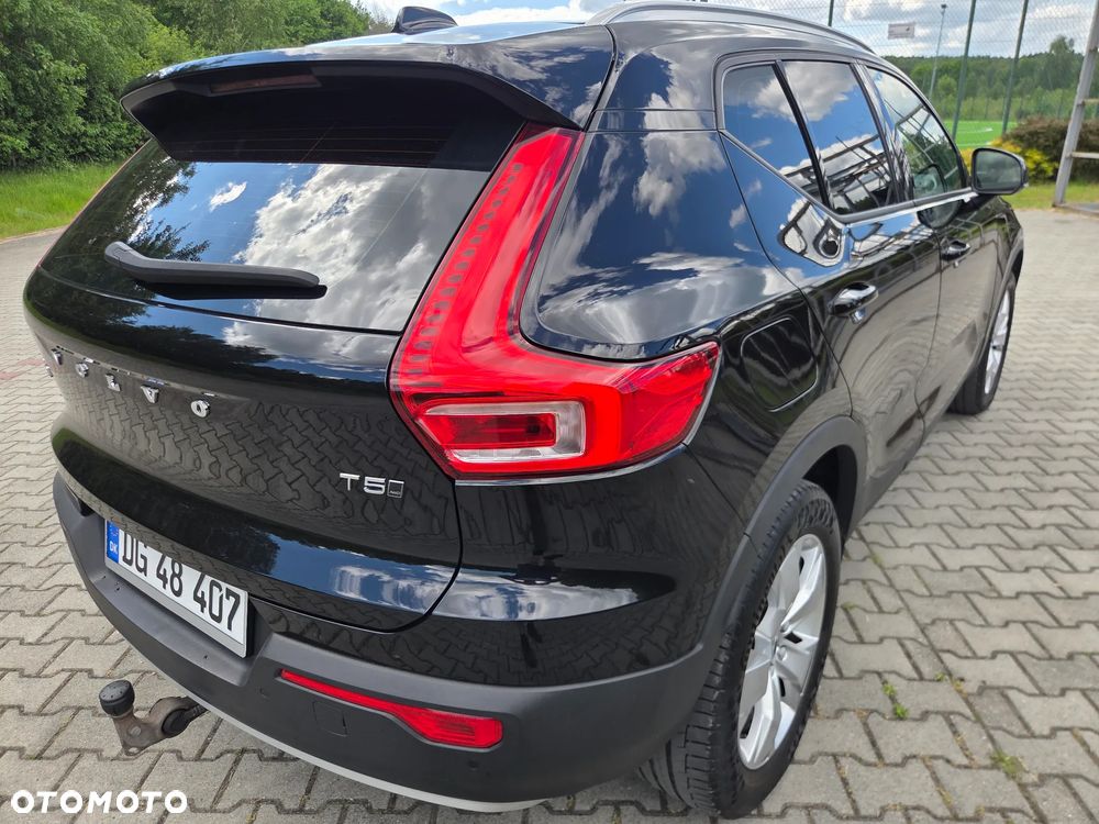 Volvo XC 40 T5 AWD Geartronic Momentum - 5