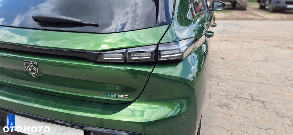 Peugeot 308 1.6 Hybrid PHEV Active Pack EAT8 - 31