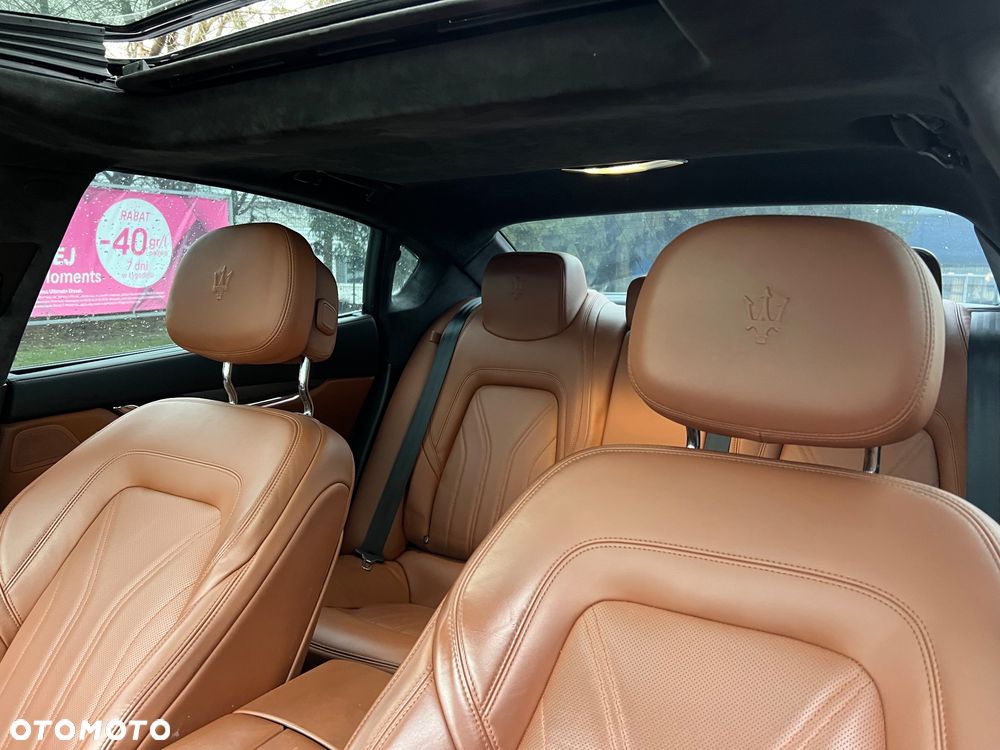 Maserati Quattroporte S - 18