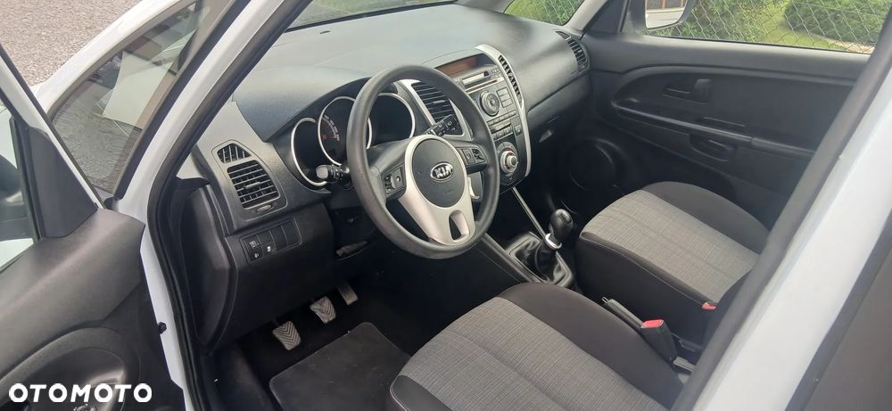 Kia Venga 1.4 CVVT Edition 7 - 6