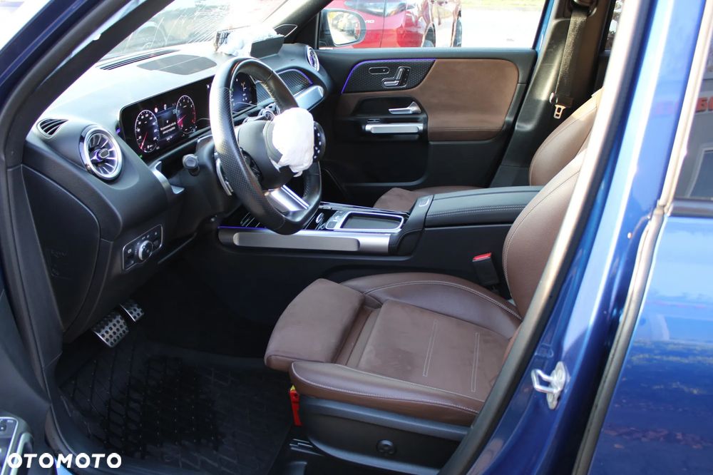 Mercedes-Benz GLB 220 mHEV 4-Matic AMG Line 8G-DCT - 21
