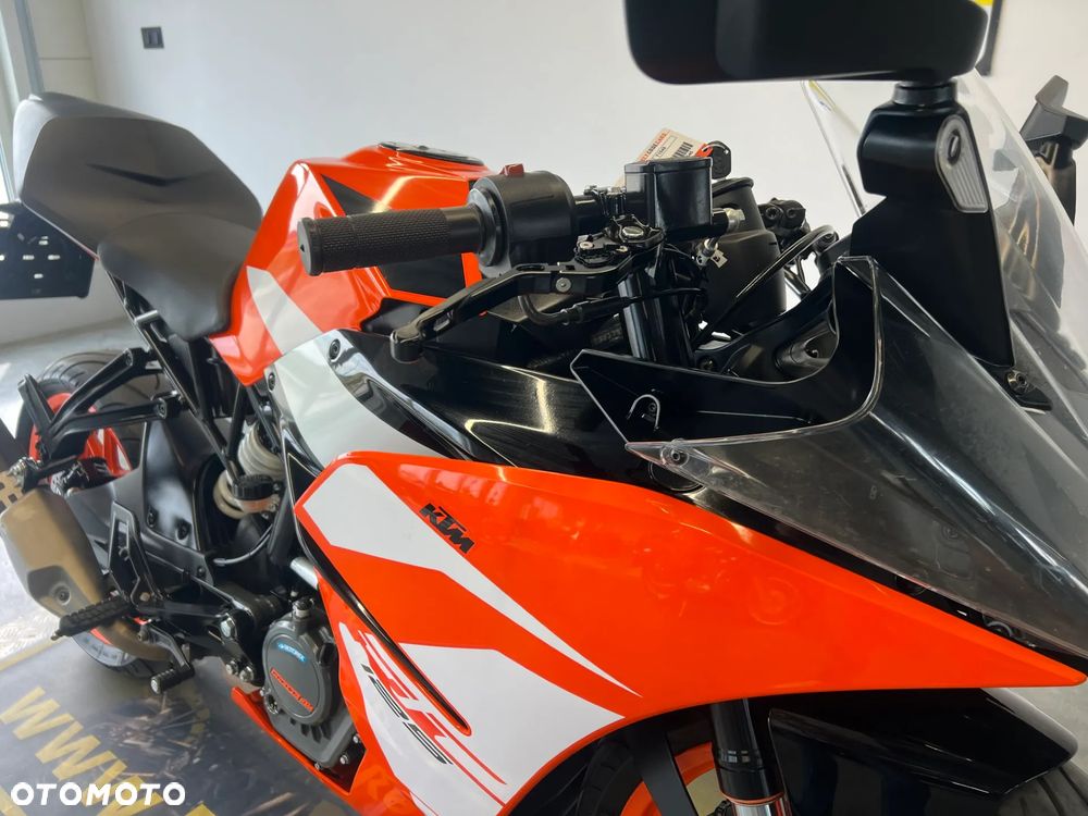 KTM RC 125 - 20