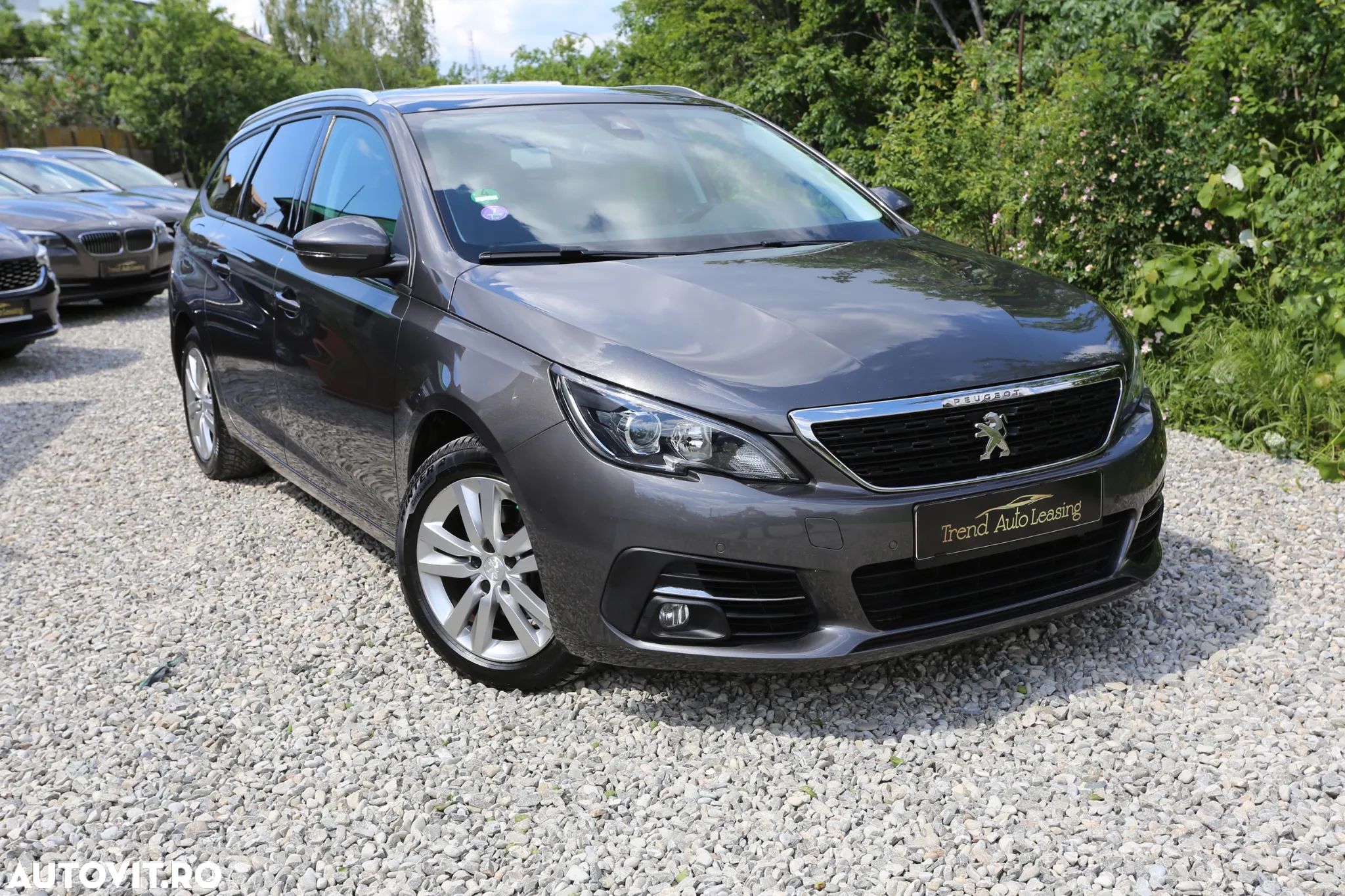 Peugeot 308 1.2 e-THP STT Allure - 1