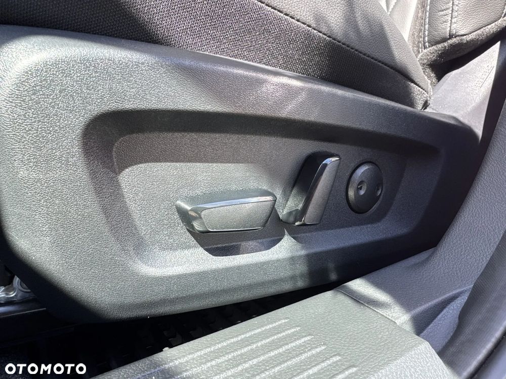 Nissan Qashqai 1.3 DIG-T MHEV N-Design Xtronic - 11