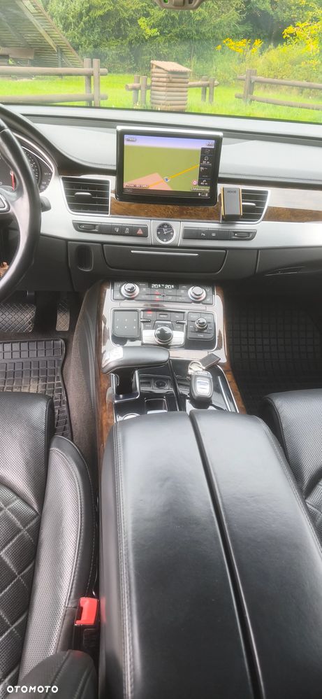 Audi A8 4.2 TDI Quattro - 16