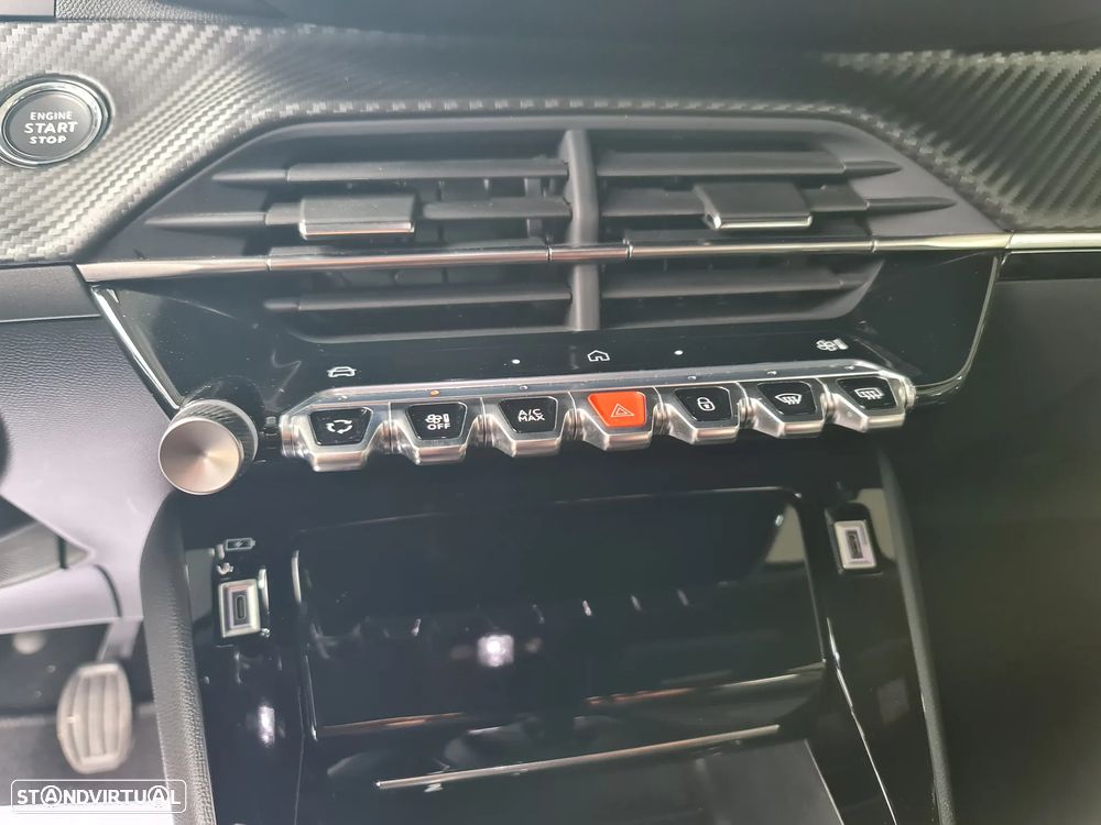 Peugeot 2008 1.2 PureTech Allure Pack - 31