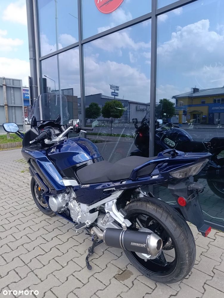 Yamaha FJR - 22