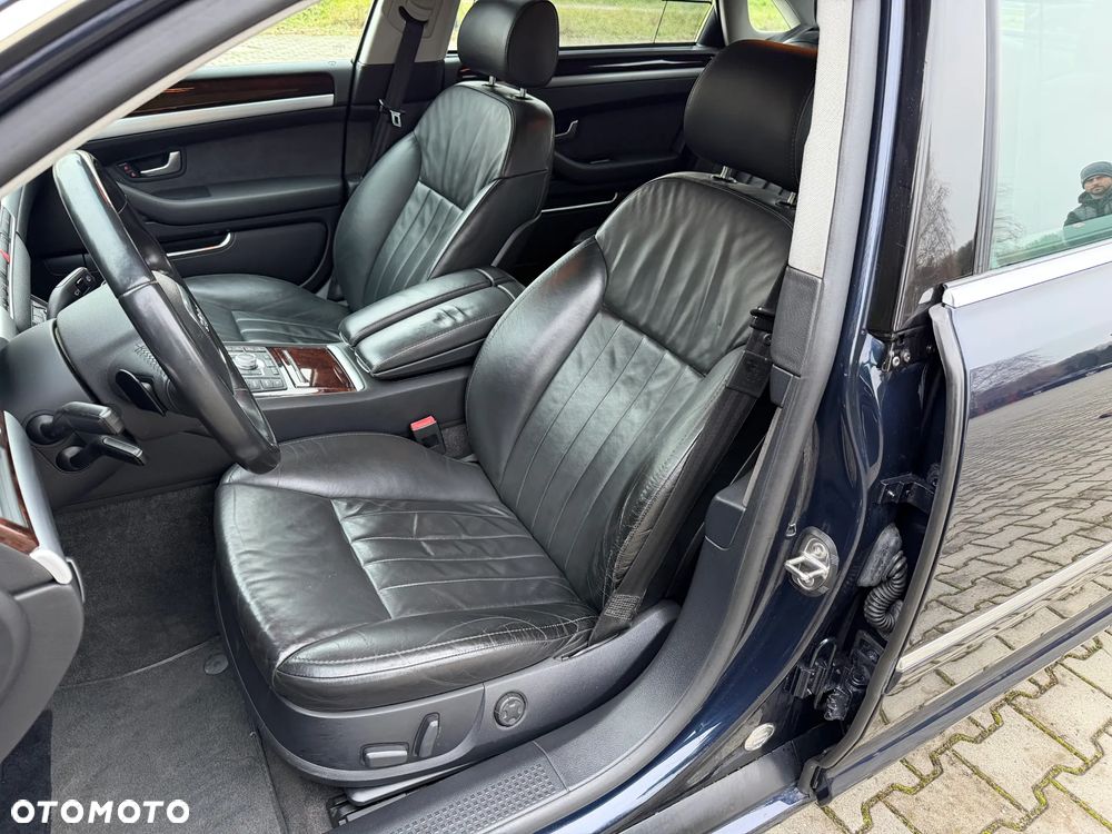 Audi A8 4.2 FSI L Quattro - 31