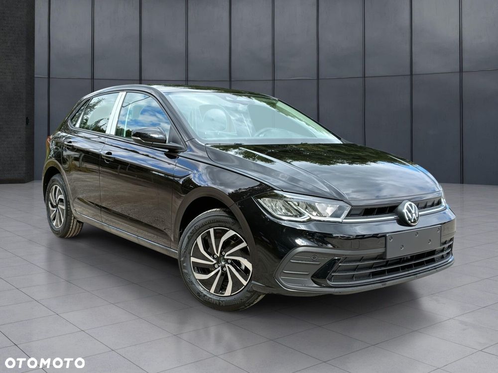 Volkswagen Polo - 8