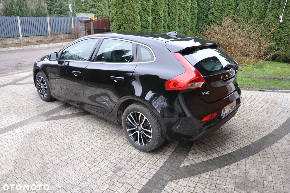 Volvo V40 D2 Inscription - 4