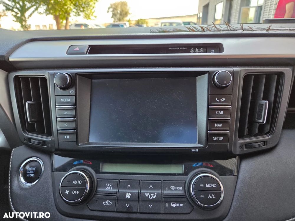 Toyota RAV4 2.0 D-4D 2WD Comfort - 7