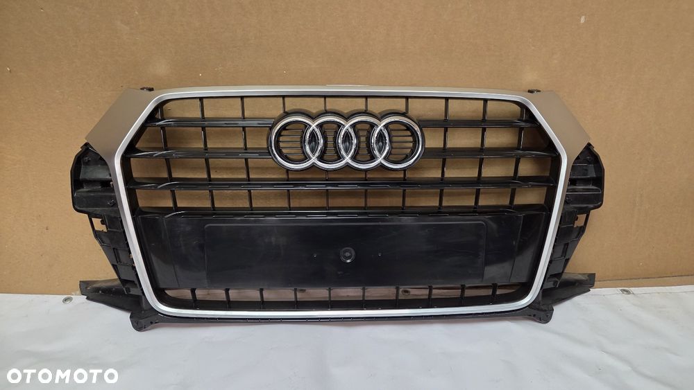 ABSOLUTNIE NOWY GRILL ATRAPA CHŁODNICY AUDI Q3 8U LIFT 8U0853653M 8U0853653N 8U0853653P - 1