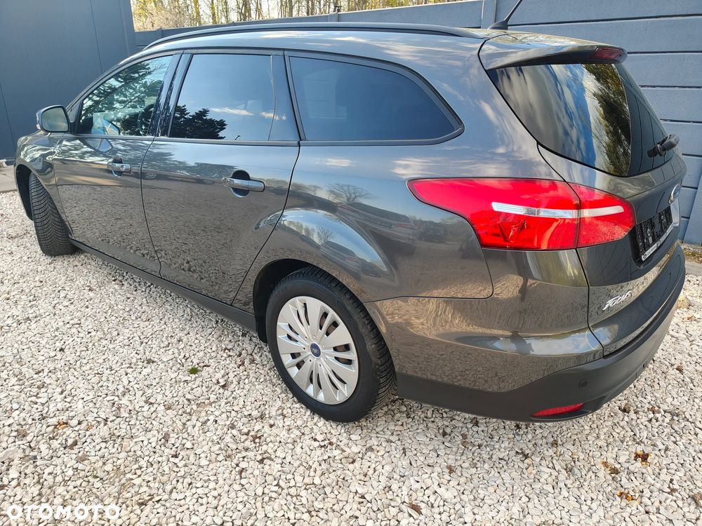 Ford Focus - 15