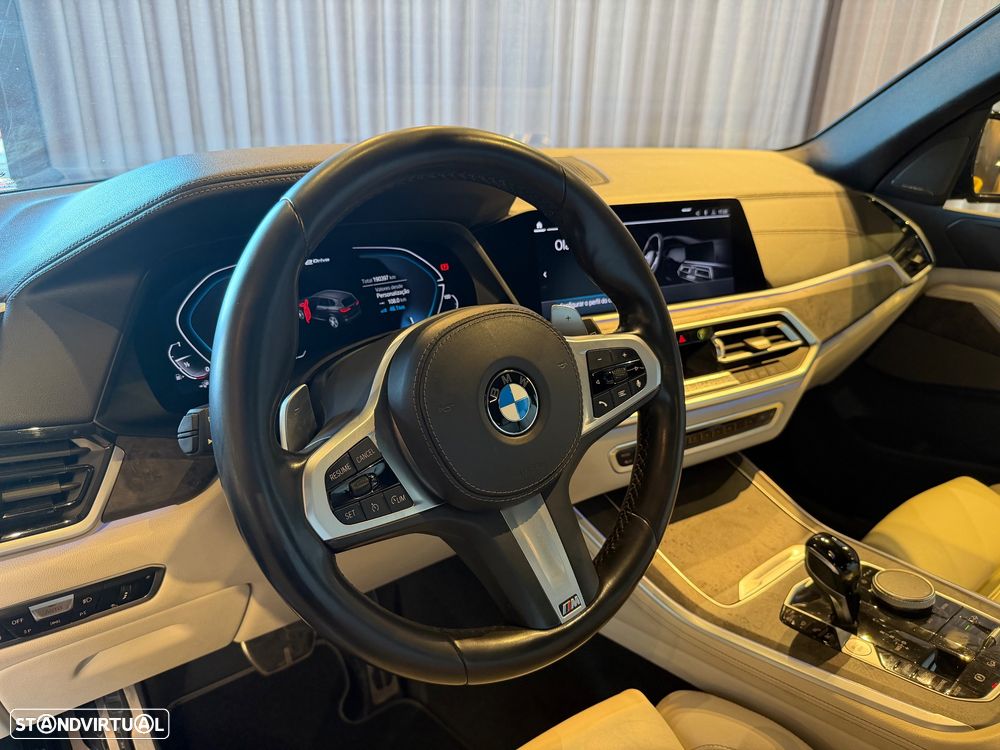 BMW X5 45 e xDrive Pack M - 23