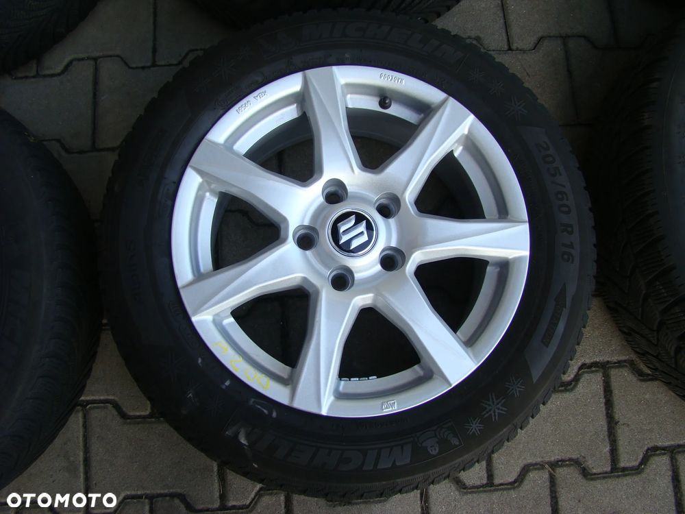 a200 5x114,3 Suzuki Sx4 S-Cross Fiat Sedici 7Jx16 Opony Zima 205/60 R16 - 3