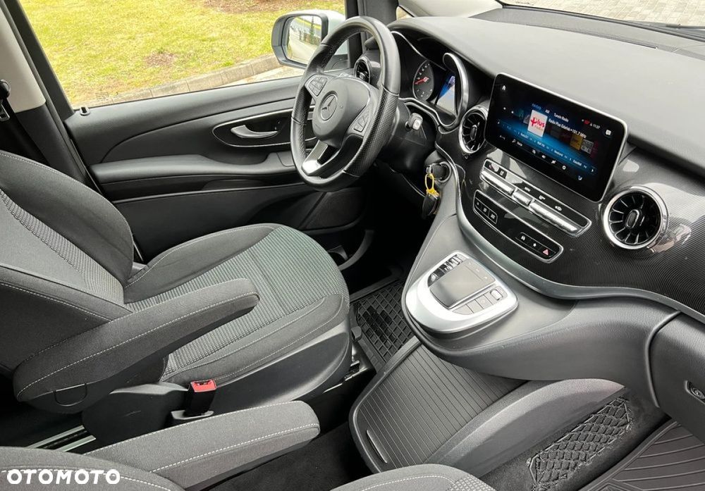 Mercedes-Benz Klasa V 220 d kompakt 9G-TRONIC Edition - 23