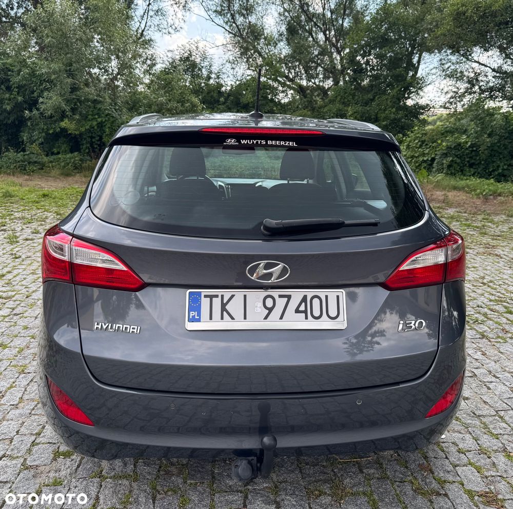 Hyundai i30 blue 1.6 CRDi Classic Navigation - 17