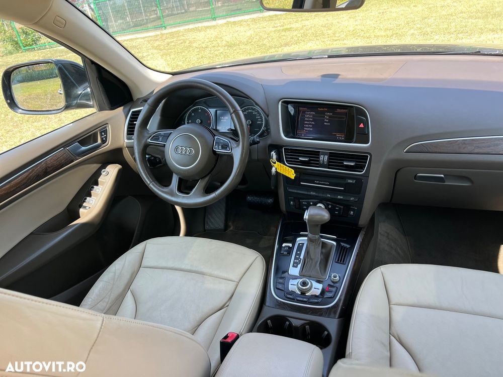 Audi Q5 2.0 40 TDI quattro S tronic Sport - 4
