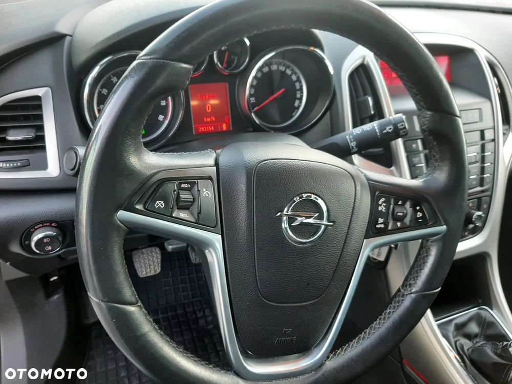 Opel Astra IV 1.4 T Cosmo S&S - 25