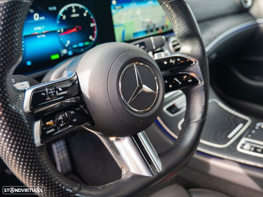 Mercedes-Benz E 220 d AMG Line - 17