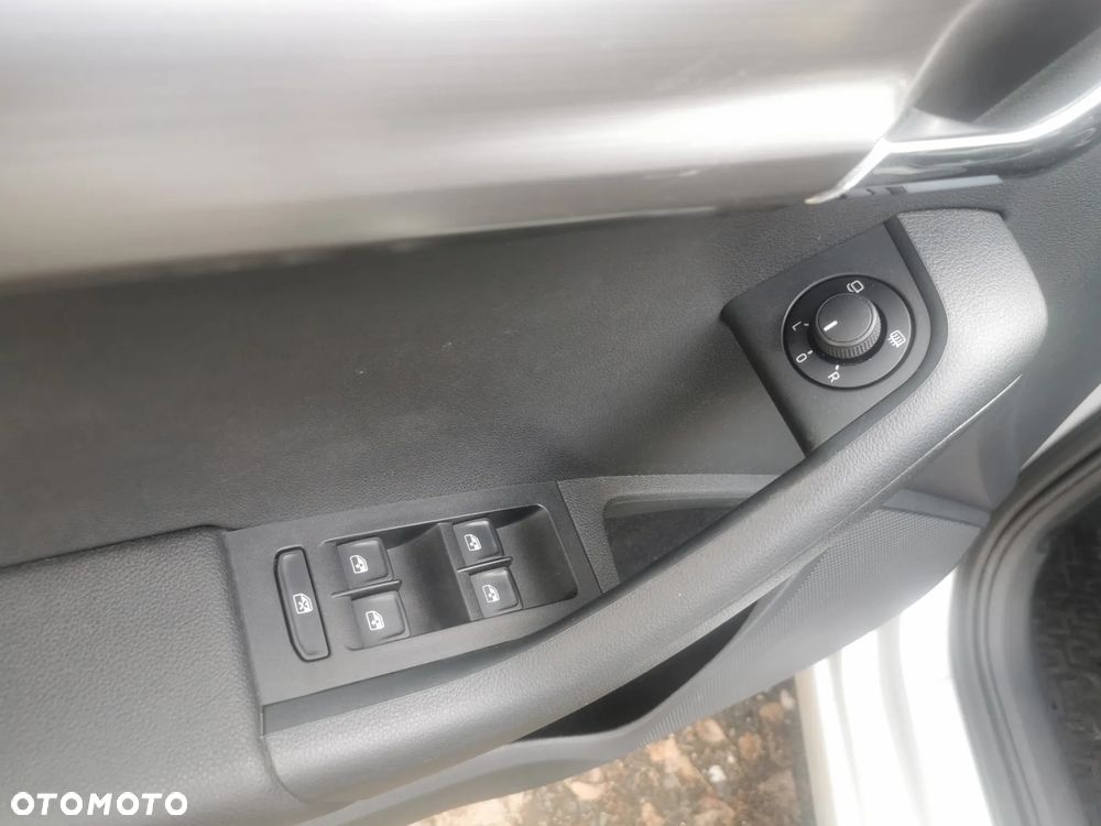 Skoda Octavia 2.0 TDI Premium Edition - 18