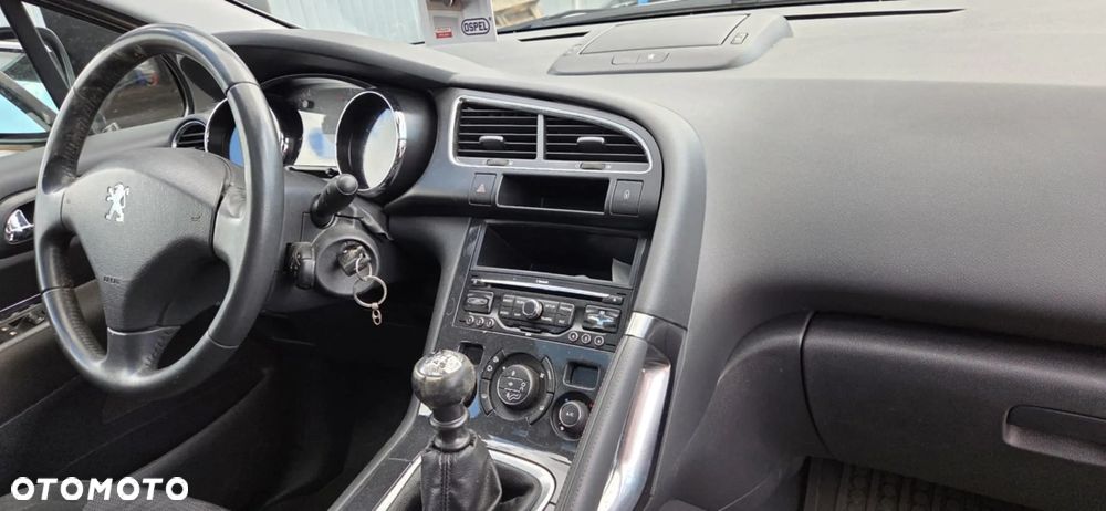 PEUGEOT 3008 2,0 HDI 150KM komputer zestaw startowy - 1