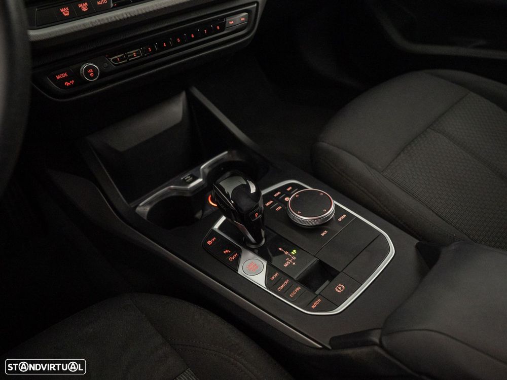 BMW 118 i Corporate Edition Auto - 24
