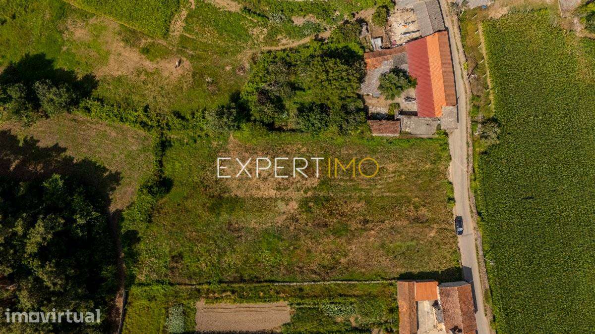 Terreno Urbano com Projeto Aprovado para Moradia T2 Térrea, 1292... - Grande imagem: 3/17