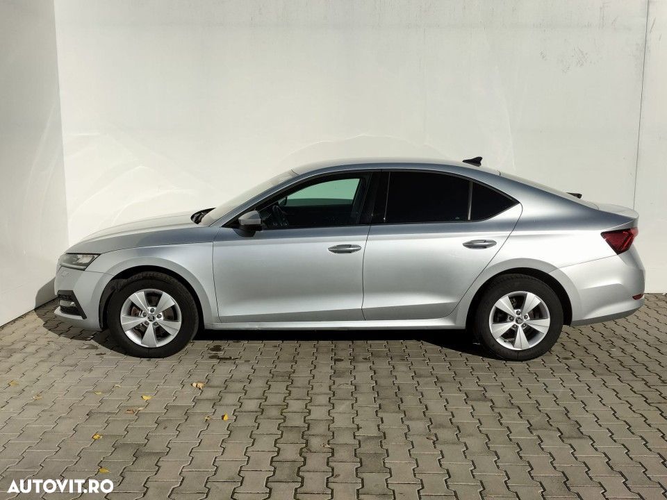 Skoda Octavia - 8