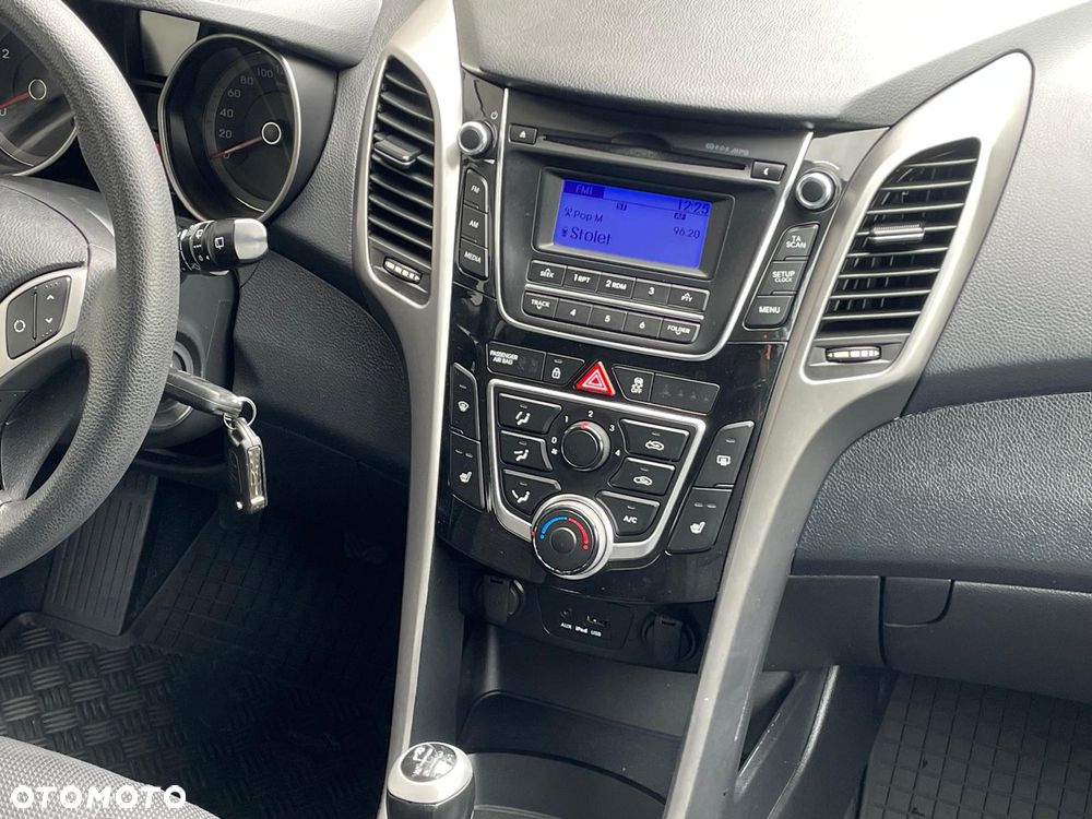 Hyundai i30 i30cw 1.4 UEFA EURO 2012 Edition - 20