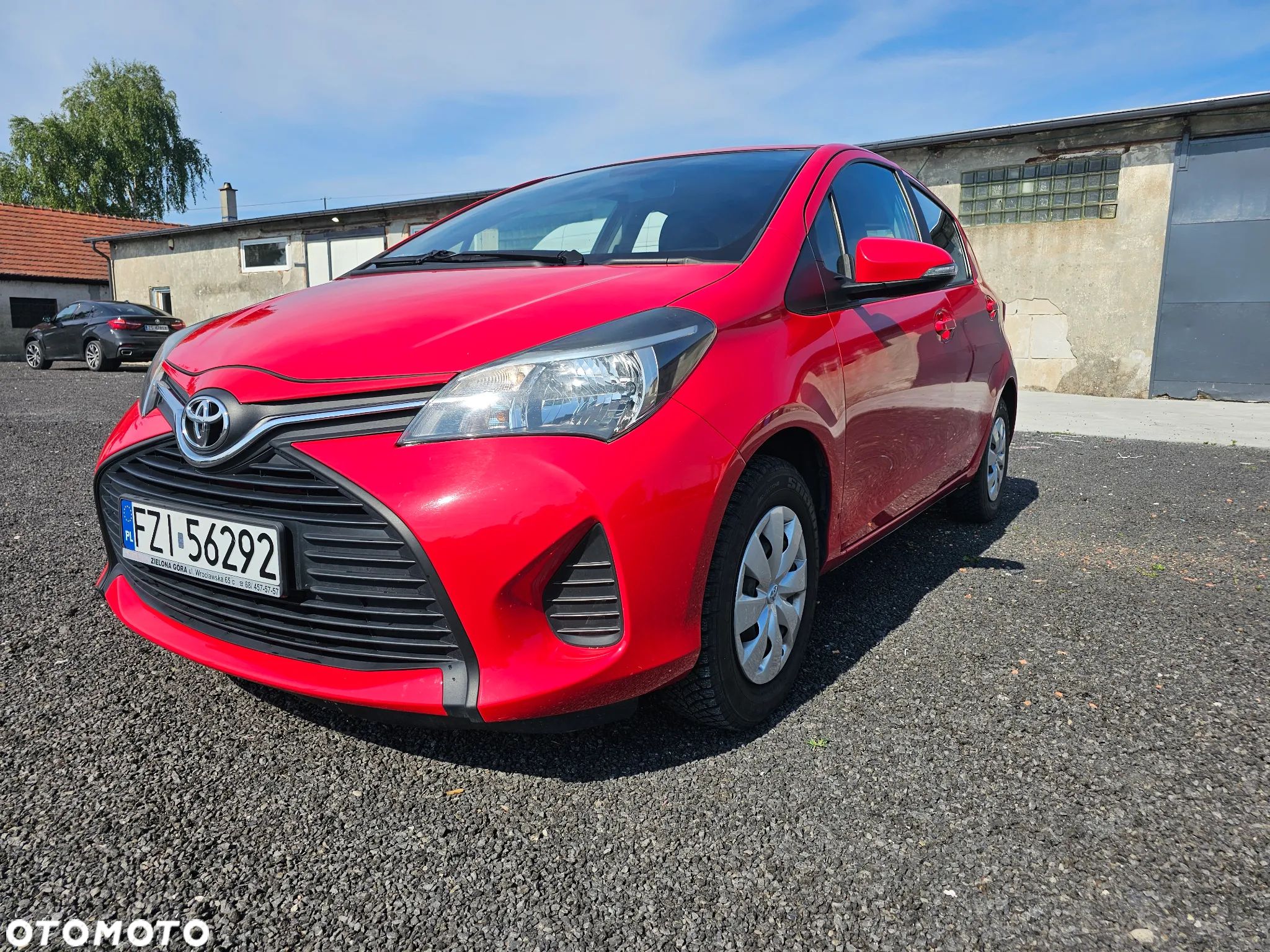 Toyota Yaris 1.0 Sol - 1