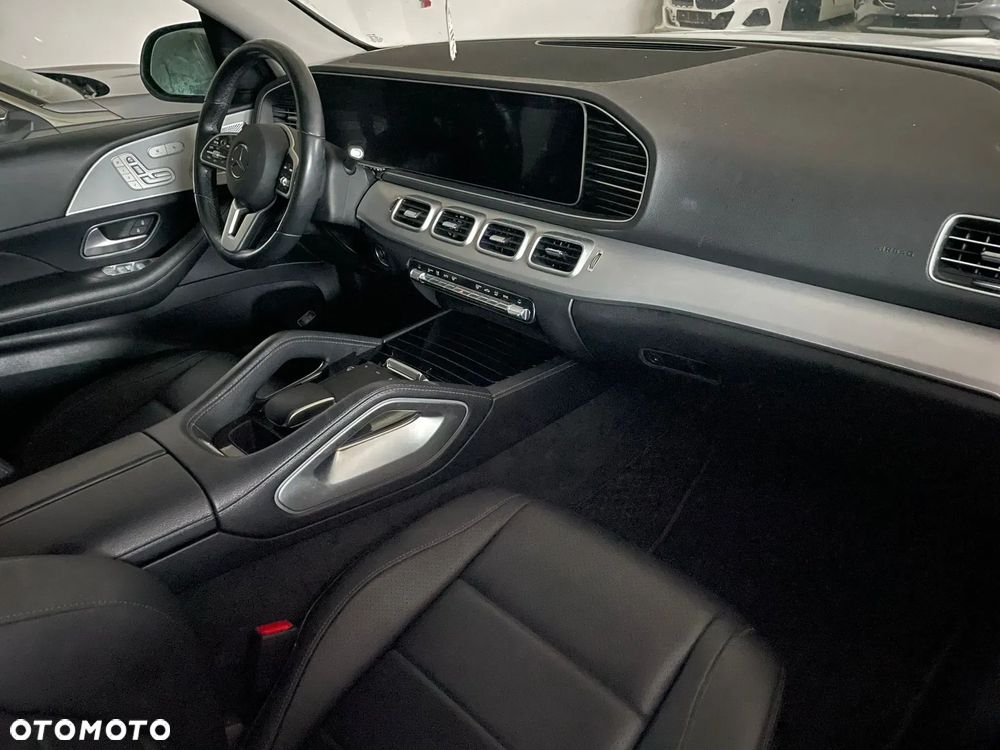 Mercedes-Benz GLE 350 d 4Matic 9G-TRONIC AMG Line - 8