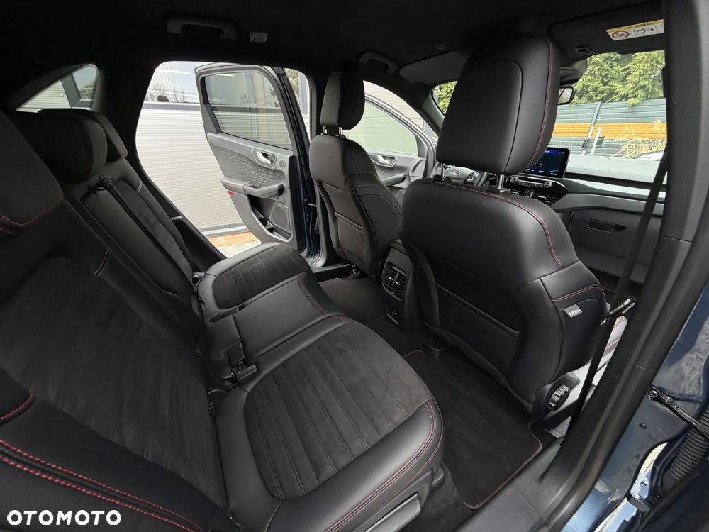 Ford Kuga 2.5P PHEV FWD ST-Line - 18