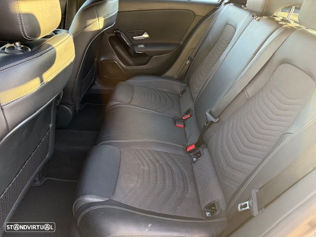 Mercedes-Benz A 180 d 7G-DCT Edition 19 - 17