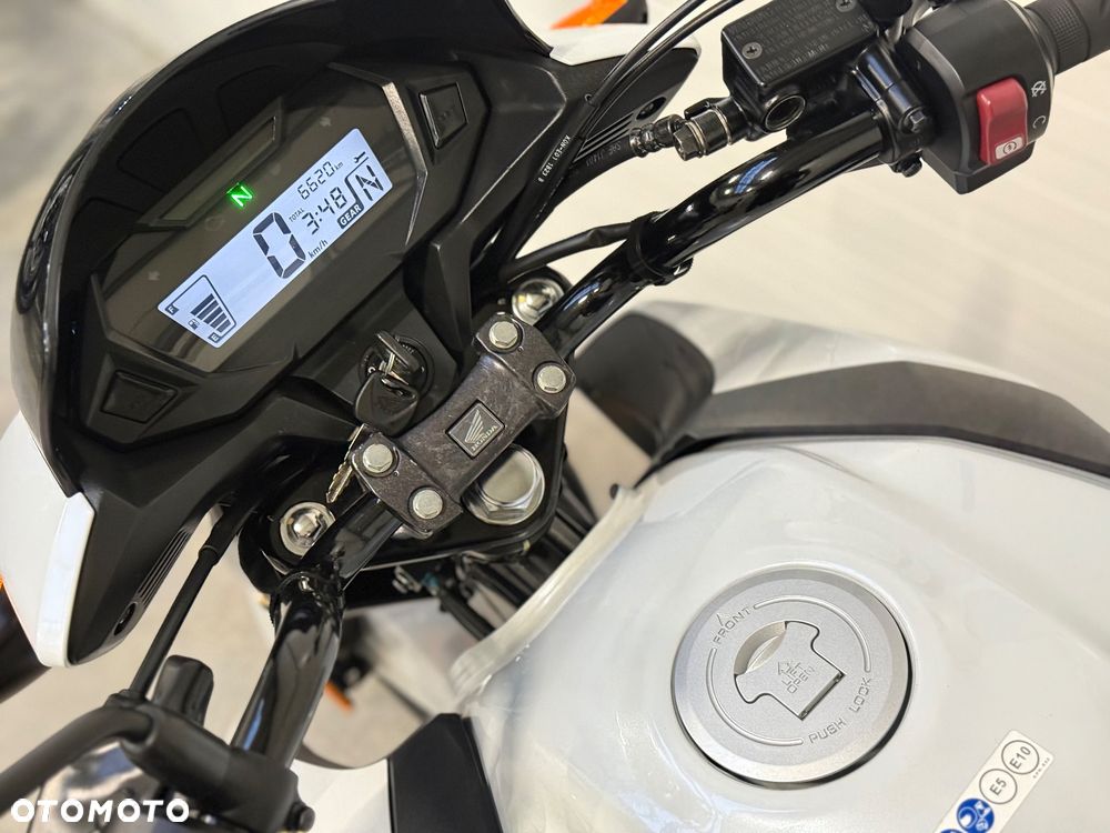 Honda CB - 25