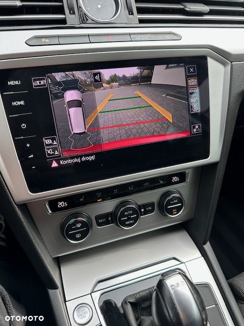 Volkswagen Passat Variant 1.6 TDI SCR DSG Business - 8