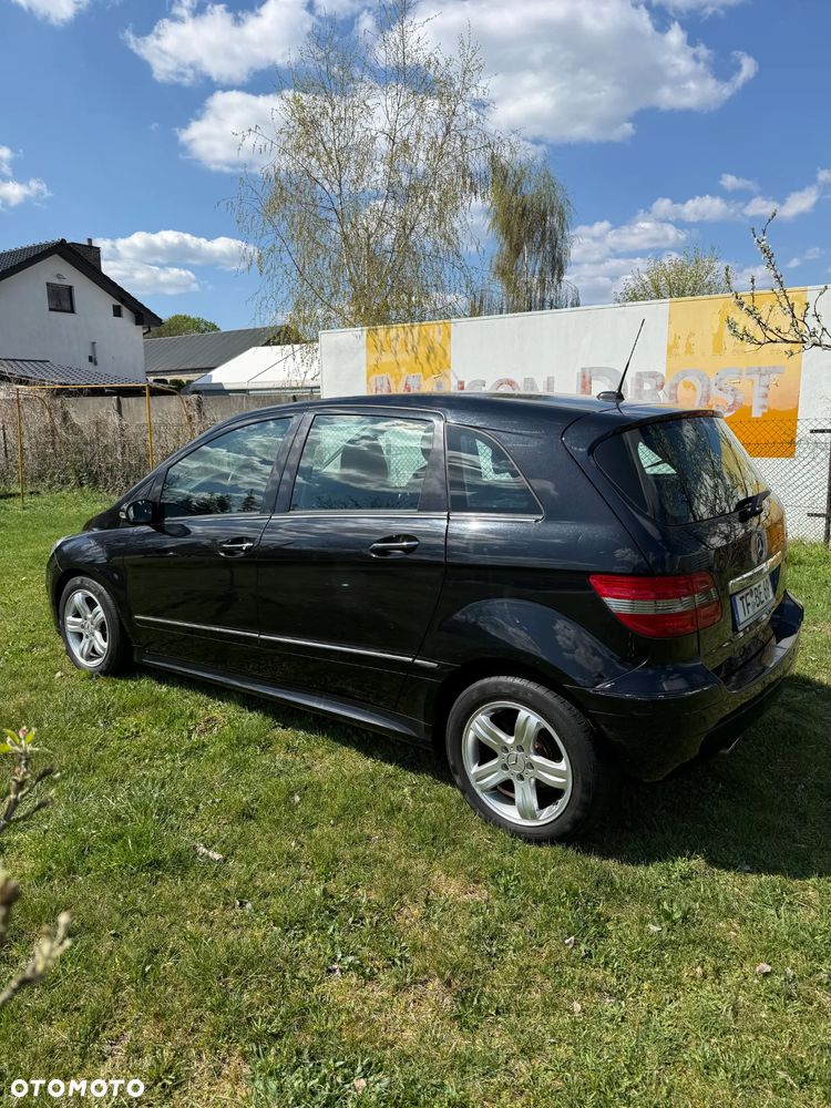 Mercedes-Benz Klasa B 200 Autotronic Special Edition - 4