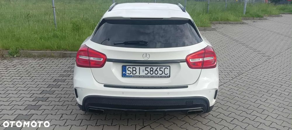 Mercedes-Benz GLA AMG 45 4Matic AMG Speedshift 7G-DCT - 6